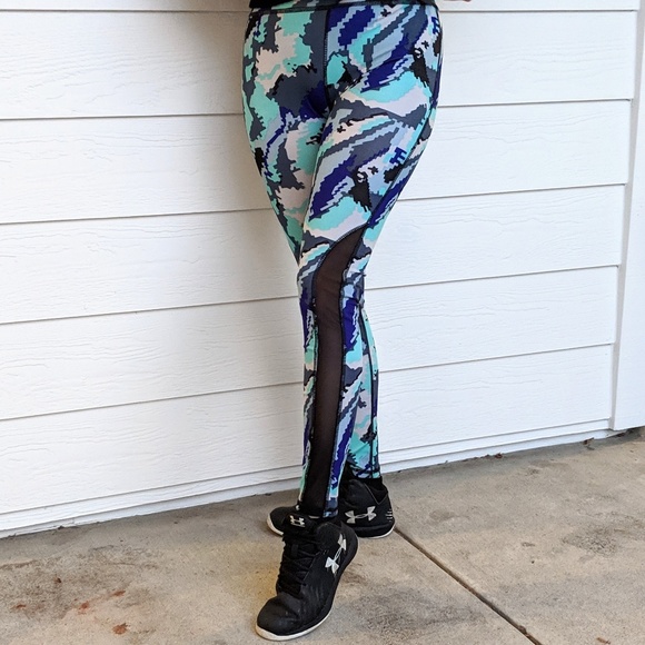 Aztec Pattern Leggings - Picture 3 of 3